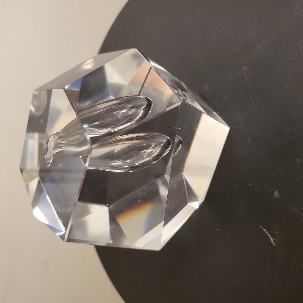 littala Mid-Century Modern Faceted Crystal Bud Vase by Timo Sarpaneva - Picture 4 of 10
